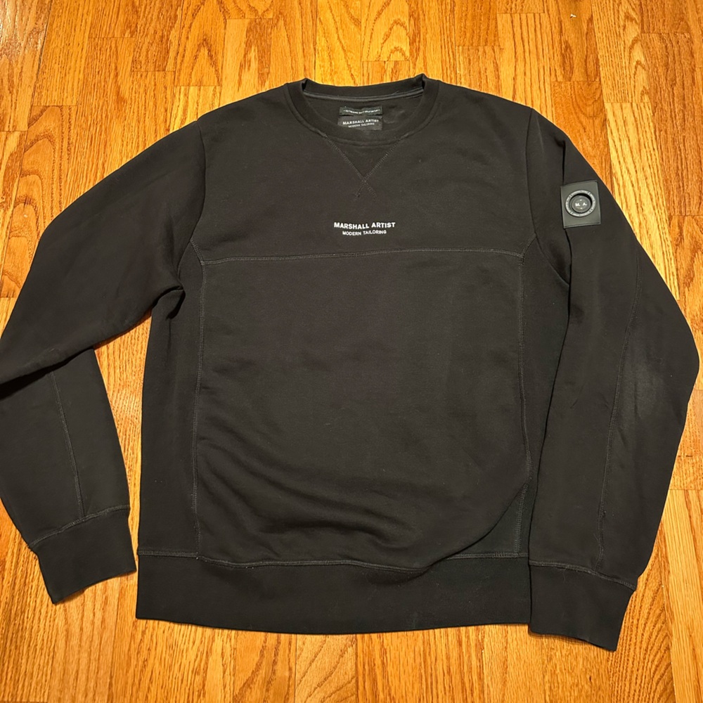 Black Sweatshirt